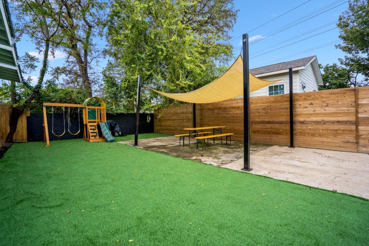 Quantum Tiny Loft At East End Revitalized Houston Buitenkant foto
